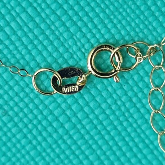 18k bracelet with little twinhearts pendant design - Picture 5 of 16